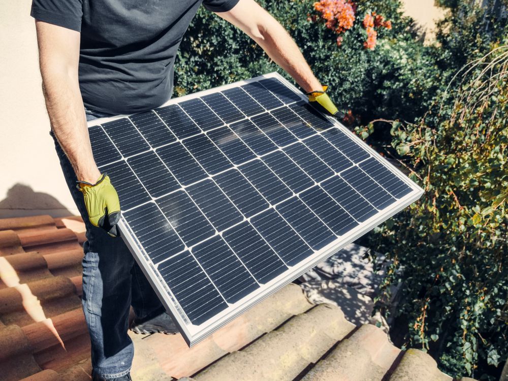 Solar EPC infrastructure in the Gulf region representing GreyRadius renewable energy market entry work.